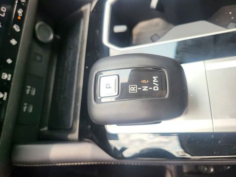 Used 2025 Mitsubishi Outlander SE AWD/4WD image 6