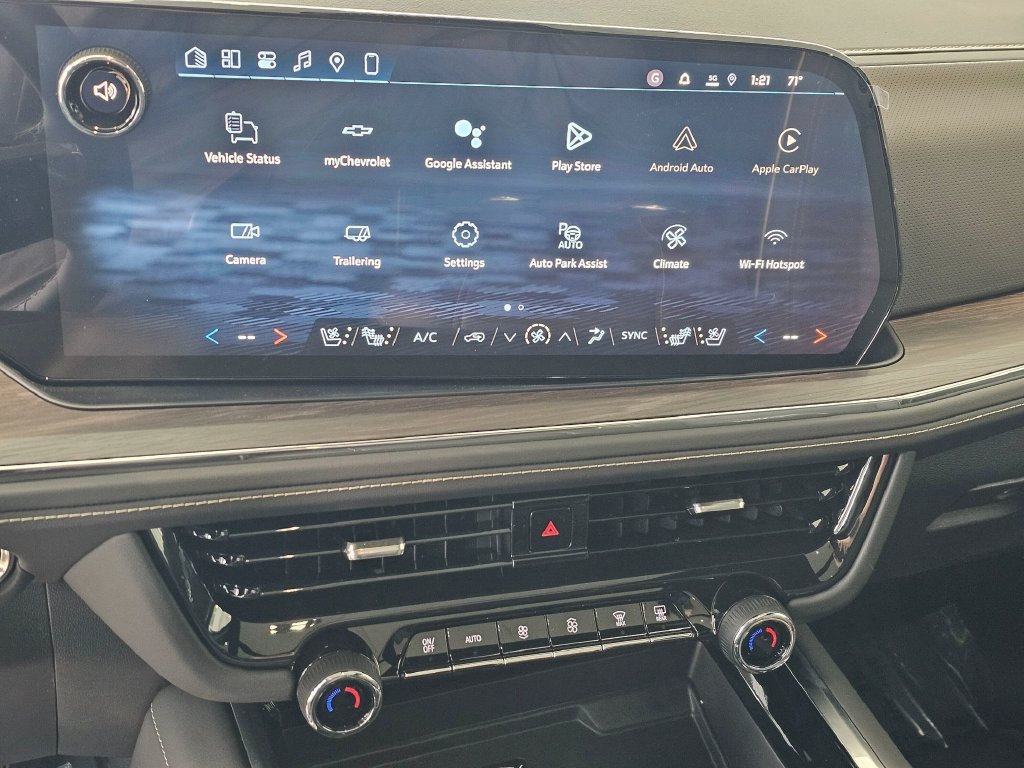 New 2026 Chevrolet Tahoe Premier w/ Sun And Tow Package AWD/4WD image 28