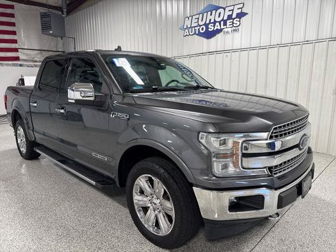 Used 2018 Ford F150 Lariat w/ Equipment Group 502A Luxury AWD/4WD image 2