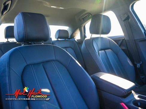 Used 2024 Audi A3 2.0T Premium image 11