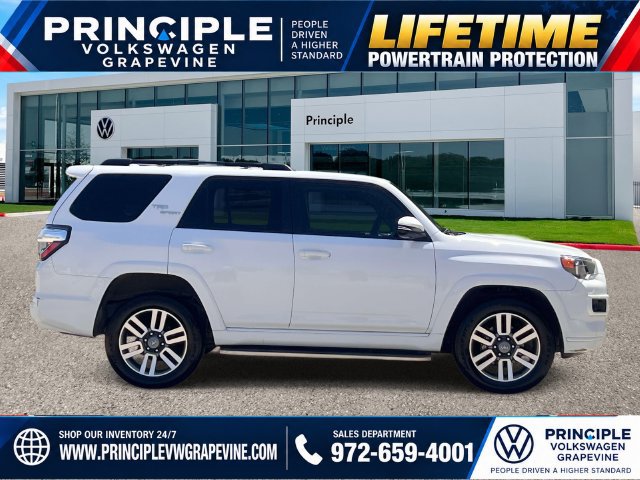 Used 2024 Toyota 4Runner TRD Sport w/ Technology Package AWD/4WD image 4