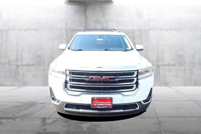 Used 2023 GMC Acadia SLT AWD/4WD image 4