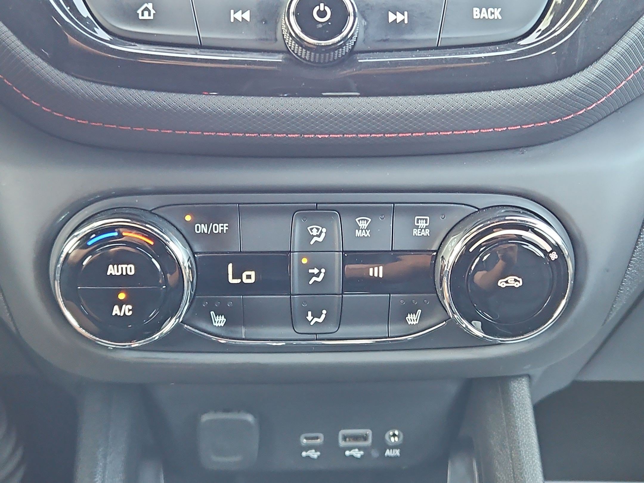 Certified 2022 Chevrolet TrailBlazer RS w/ Convenience Package FWD image 21