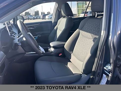 Used 2023 Toyota RAV4 XLE image 17