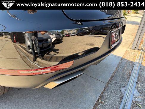 Used 2017 Porsche Macan AWD/4WD image 10
