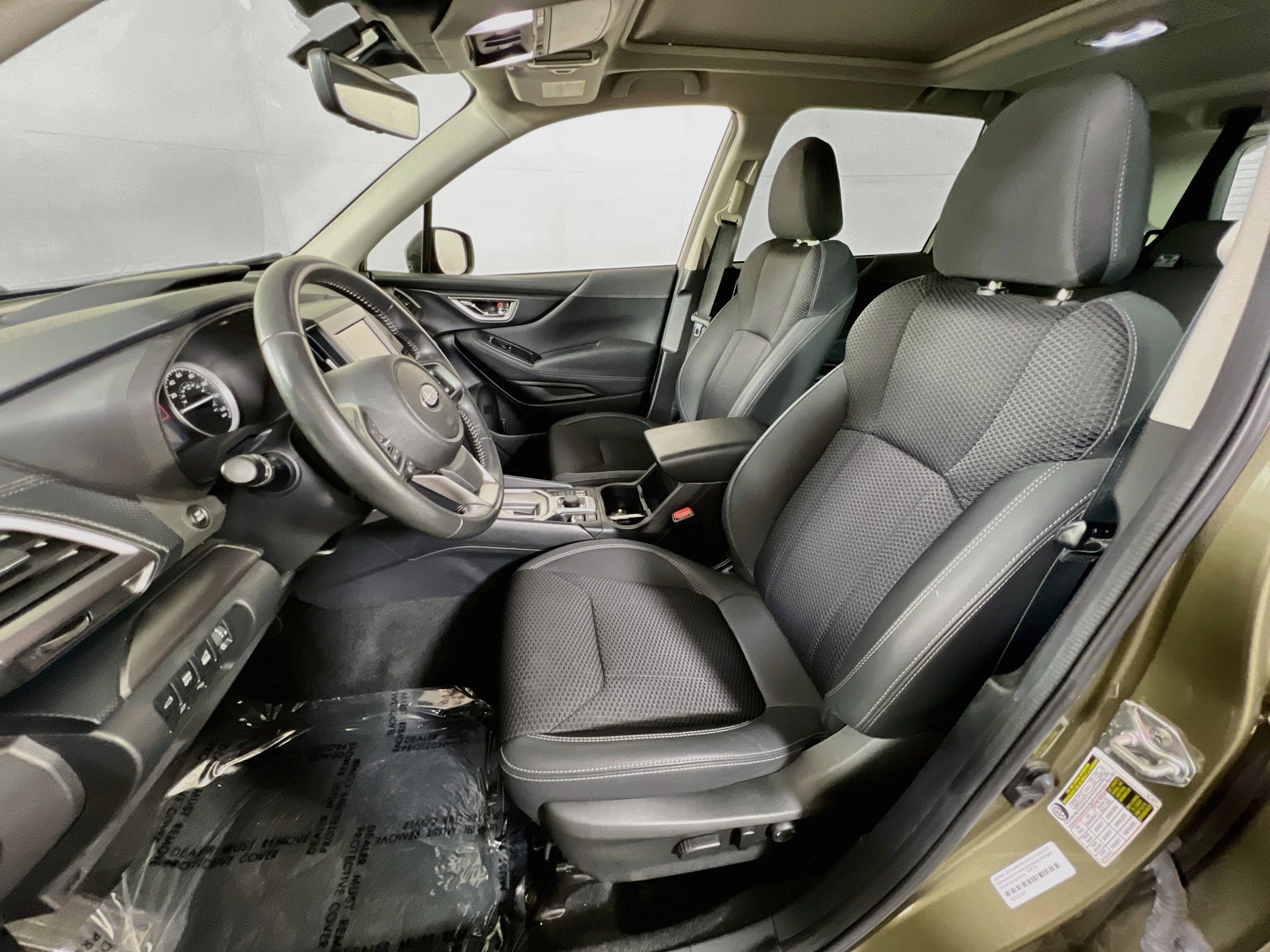Used 2023 Subaru Forester Premium AWD/4WD image 20