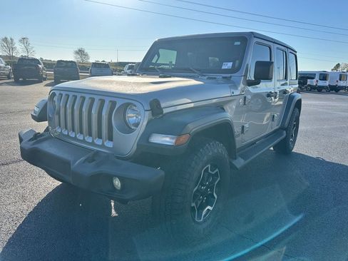Used 2020 Jeep Wrangler Unlimited Sport S image 4