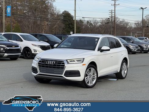 Used 2018 Audi Q5 2.0T Premium Plus w/ Premium Plus Package image 1