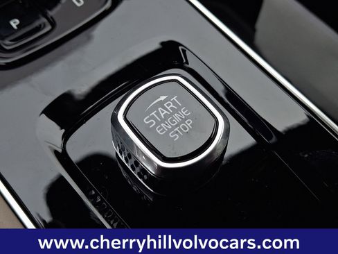 New 2026 Volvo XC90 B6 Ultra w/ Lounge Package image 13