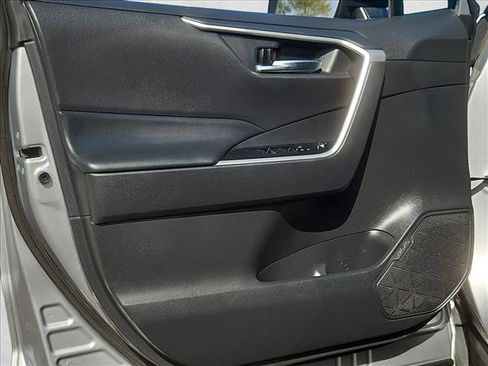 Used 2024 Toyota RAV4 XLE FWD image 10