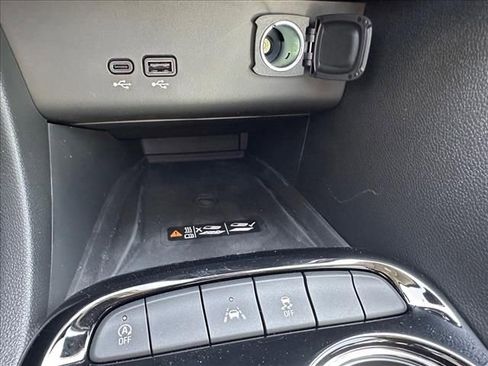 New 2026 Buick Encore GX Sport Touring image 33