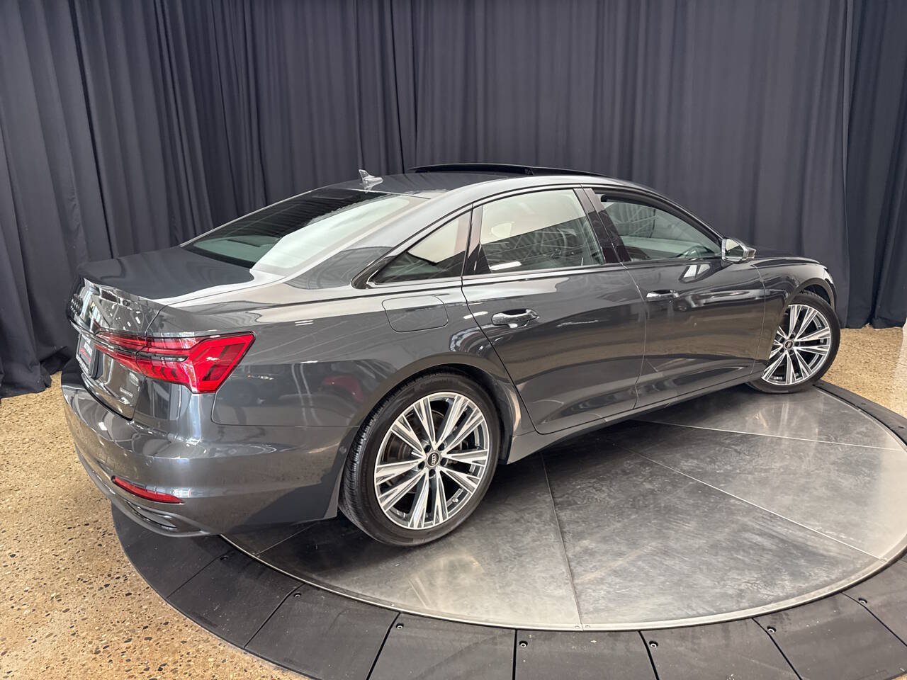 Used 2024 Audi A6 2.0T Premium w/ Convenience Package AWD/4WD image 9