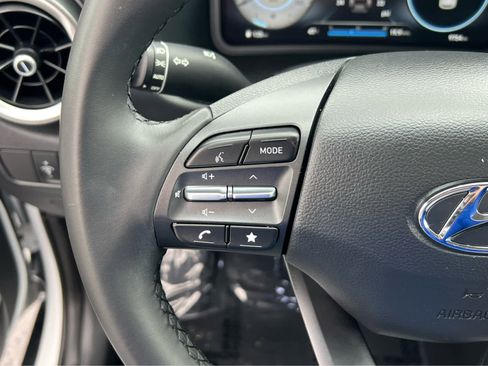 Certified 2023 Hyundai Kona Limited image 32
