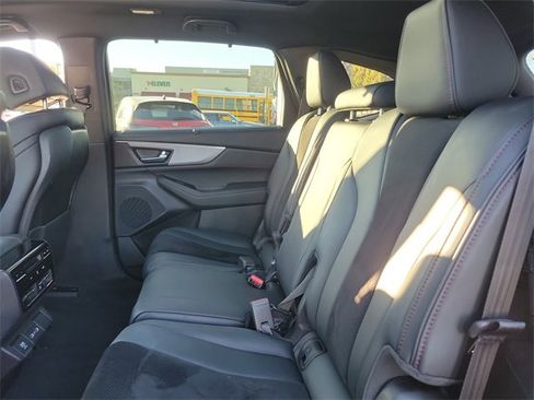 Used 2024 Acura MDX A-Spec image 15