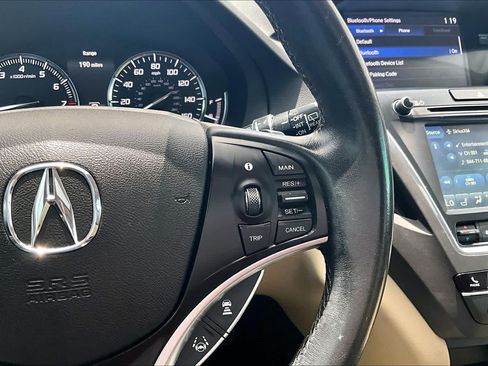 Used 2018 Acura MDX FWD image 25