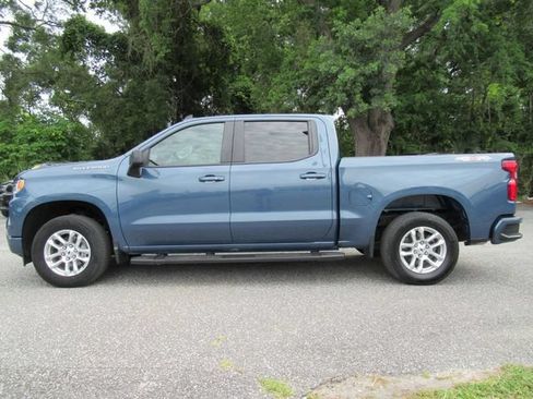 Used 2024 Chevrolet Silverado 1500 RST w/ Convenience Package II AWD/4WD image 4