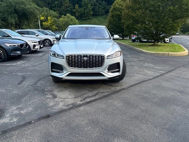 Used 2021 Jaguar F-PACE AWD/4WD image 4