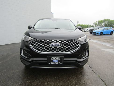 Used 2024 Ford Edge SEL w/ Convenience Package AWD/4WD image 3
