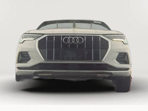 Used 2020 Audi Q3 2.0T Premium Plus image 4