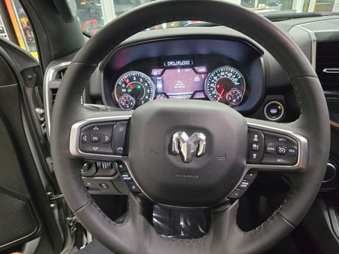 Certified 2025 RAM 1500 Big Horn AWD/4WD image 18