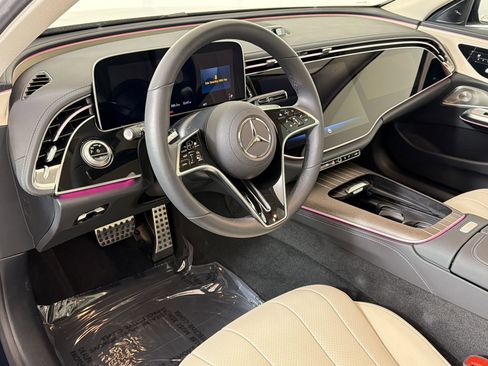 Used 2026 Mercedes-Benz E 450 4MATIC All-Terrain Wagon image 4