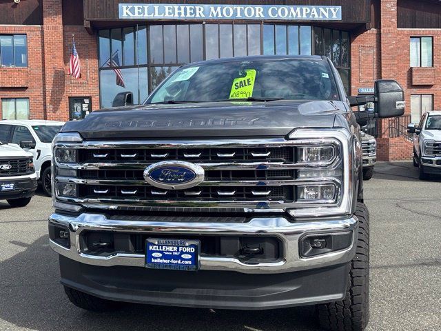 Used 2026 Ford F350 Lariat AWD/4WD image 1