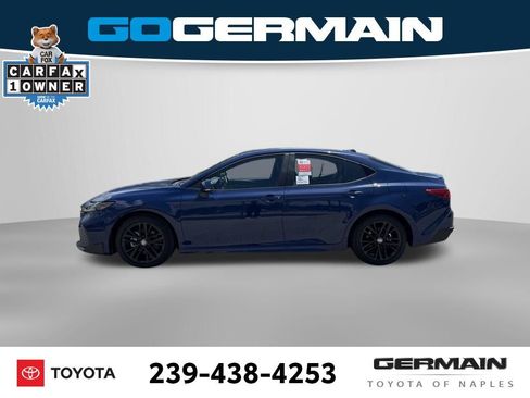 Used 2026 Toyota Camry SE w/ Convenience Package FWD image 2