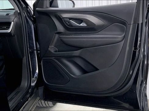 Used 2022 GMC Terrain SLE w/ Driver Convenience Package image 21