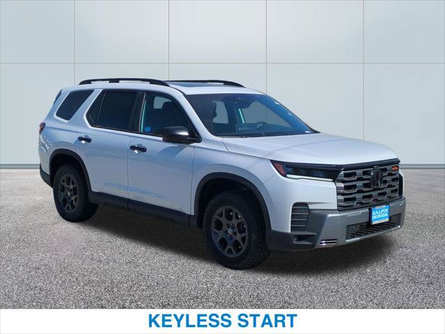 New 2026 Honda Pilot TrailSport image 4