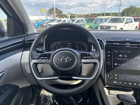 Used 2024 Hyundai Tucson SEL image 24