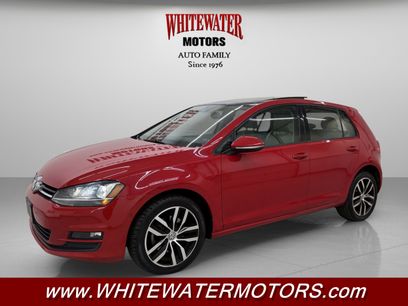 Used 2016 Volkswagen Golf SE w/ Lighting Package