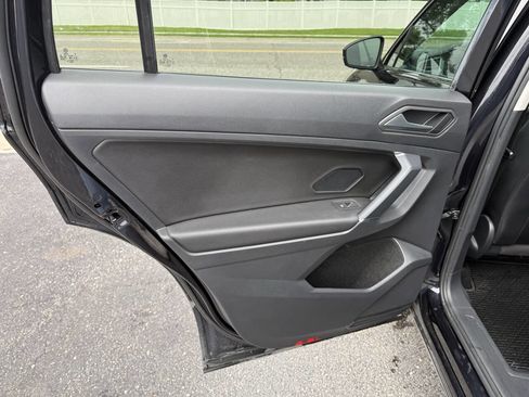 Used 2020 Volkswagen Tiguan S FWD image 17