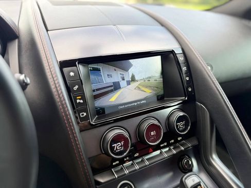 Used 2018 Jaguar F-TYPE R AWD/4WD image 18