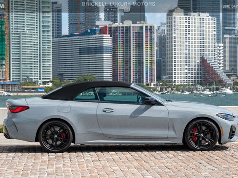 Used 2024 BMW M440i Convertible w/ Shadowloine Package RWD image 11