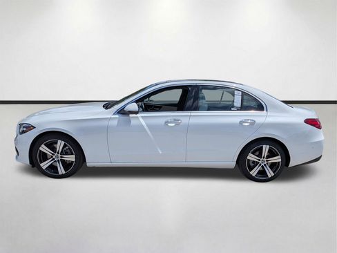 Used 2025 Mercedes-Benz C 300 Sedan image 7