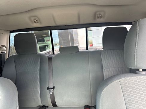 Used 2017 RAM 1500 Classic SLT image 28