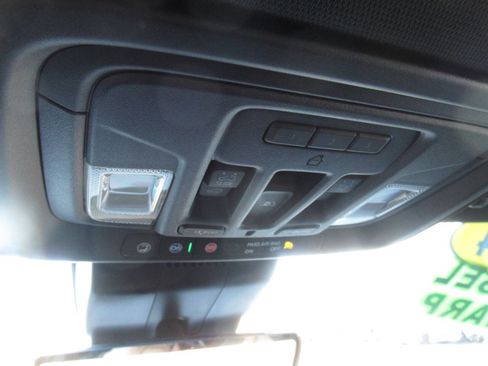 Used 2024 GMC Sierra 2500 AT4 w/ AT4 Premium Plus Package image 38