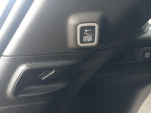 Used 2022 Jeep Grand Cherokee Altitude image 20