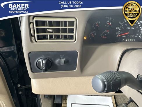 Used 1999 Ford F250 XLT image 14