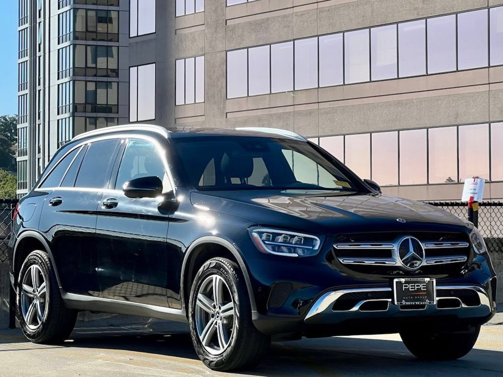 Certified 2022 Mercedes-Benz GLC 300 4MATIC image 1