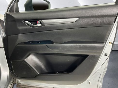 Used 2018 MAZDA CX-5 Sport w/ I-ACTIVSENSE Package image 15