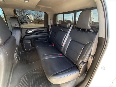 Used 2024 Chevrolet Silverado 2500 LTZ w/ LTZ Convenience Package image 28