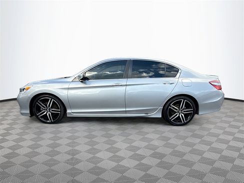 Used 2016 Honda Accord Sport image 9