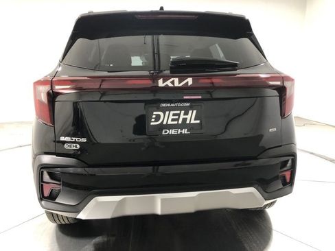 New 2025 Kia Seltos EX image 10
