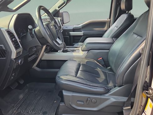 Used 2019 Ford F150 Lariat AWD/4WD image 9