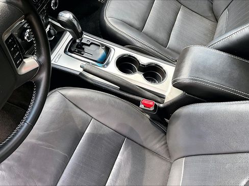 Used 2012 Ford Fusion Sport FWD image 14
