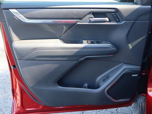 New 2025 GMC Acadia Elevation w/ Elevation Premium Package image 9