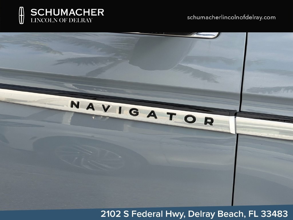 New 2026 Lincoln Navigator Premiere AWD/4WD image 10