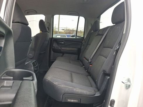 Used 2023 Honda Ridgeline Sport image 10