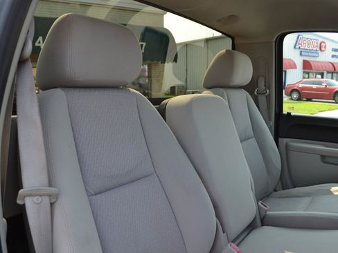Used 2011 Chevrolet Silverado 2500 LT w/ Convenience Package AWD/4WD image 30